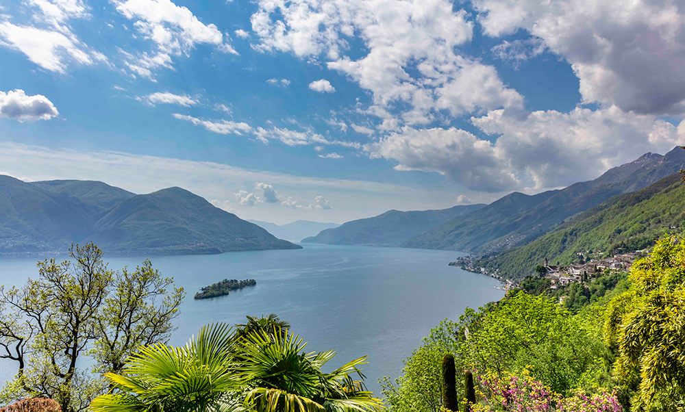 Der Süden rückt näher. Geniessen Sie es! Bild Lago Maggiore ©Locarno
